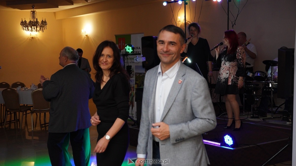 Jak za dawnych lat - potańcówka w gminie Olszewo-Borki [02.10.2025] - zdjęcie #53 - eOstroleka.pl