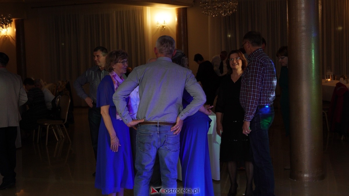 Jak za dawnych lat - potańcówka w gminie Olszewo-Borki [02.10.2025] - zdjęcie #44 - eOstroleka.pl