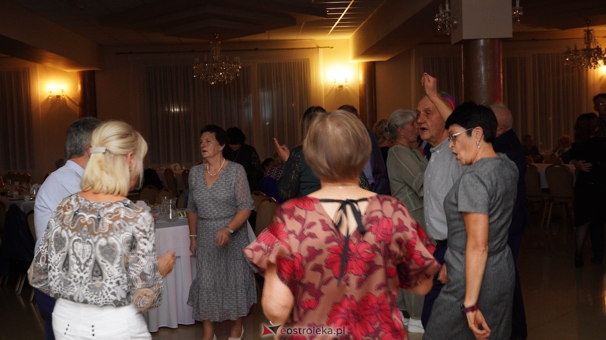 Jak za dawnych lat - potańcówka w gminie Olszewo-Borki [02.10.2025] - zdjęcie #36 - eOstroleka.pl