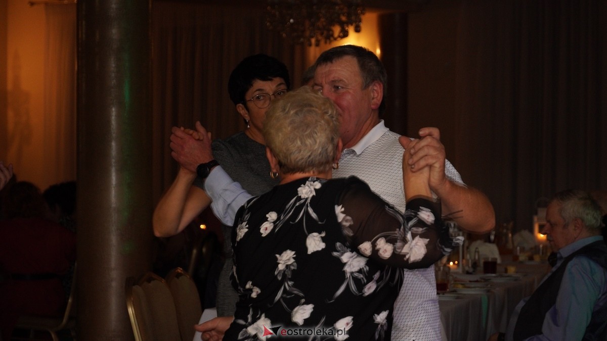 Jak za dawnych lat - potańcówka w gminie Olszewo-Borki [02.10.2025] - zdjęcie #25 - eOstroleka.pl