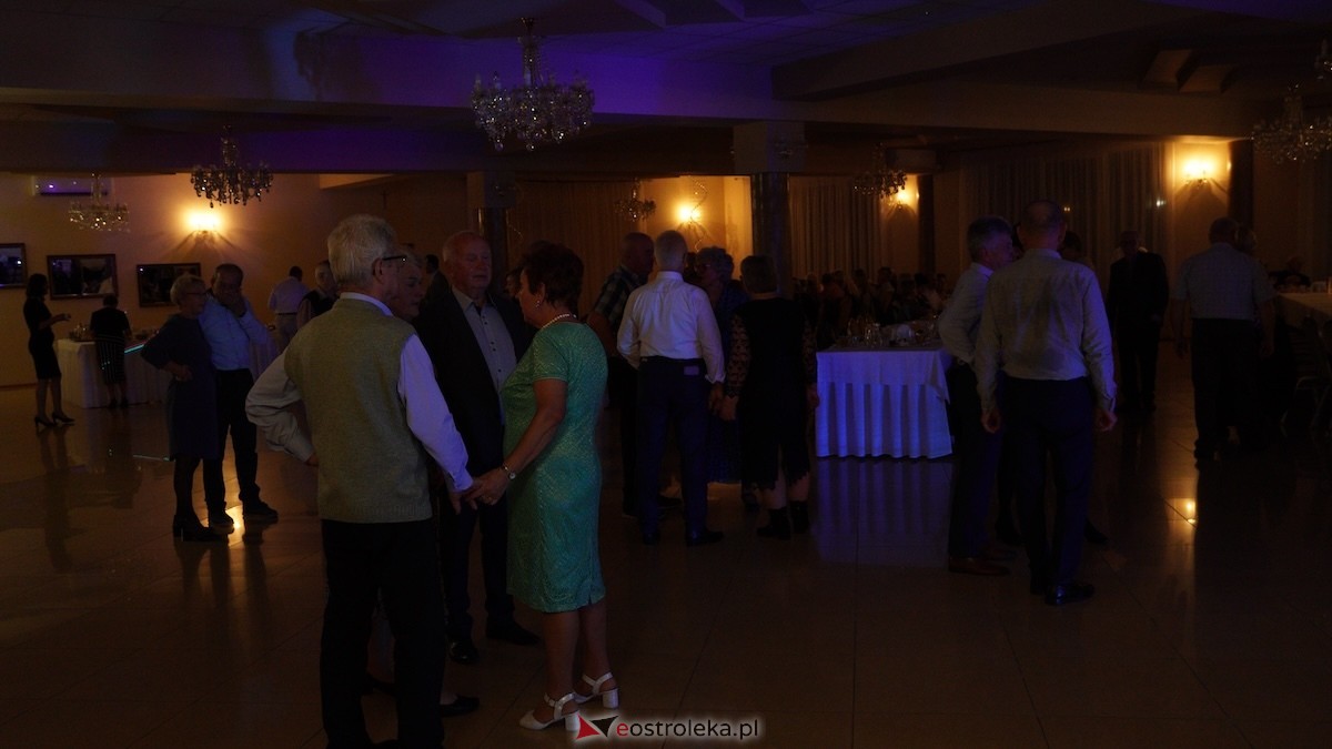 Jak za dawnych lat - potańcówka w gminie Olszewo-Borki [02.10.2025] - zdjęcie #17 - eOstroleka.pl