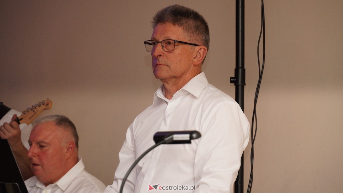 Jak za dawnych lat - potańcówka w gminie Olszewo-Borki [02.10.2025] - zdjęcie #10 - eOstroleka.pl