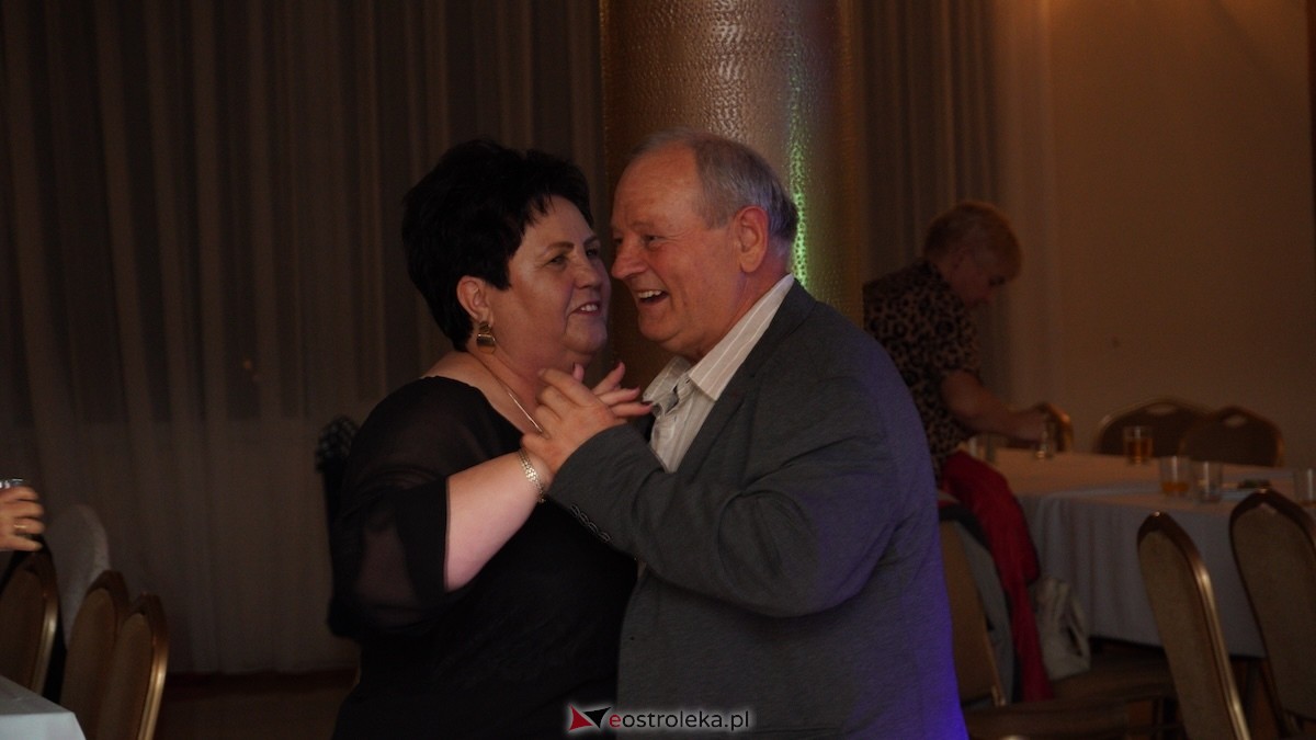 Jak za dawnych lat - potańcówka w gminie Olszewo-Borki [02.10.2025] - zdjęcie #6 - eOstroleka.pl