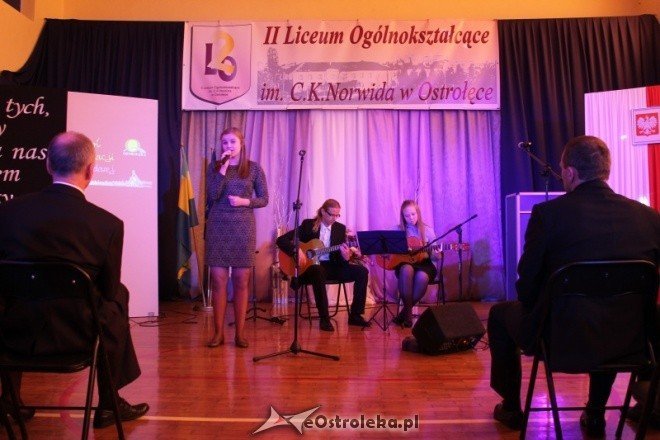 Dzień Edukacji Narodowej: Nargody dla ostrołęckich nauczycieli rozdane (24.X.2011)
 - zdjęcie #4 - eOstroleka.pl