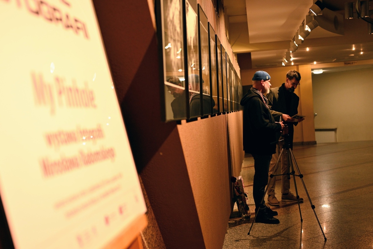 Dwa światy fotografii w Ostrołęckim Centrum Kultury: Wernisaże w ramach XVII Festiwalu OFF [03.10.2025] - zdjęcie #17 - eOstroleka.pl
