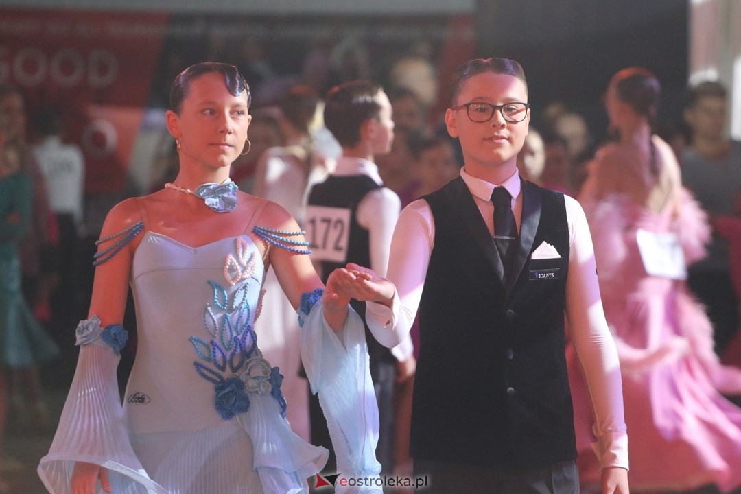 Turniej Tańca Towarzyskiego O Złotą Podwiązkę [4.10.2025] - zdjęcie #19 - eOstroleka.pl