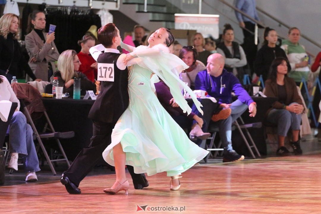 Turniej Tańca Towarzyskiego O Złotą Podwiązkę [4.10.2025] - zdjęcie #11 - eOstroleka.pl