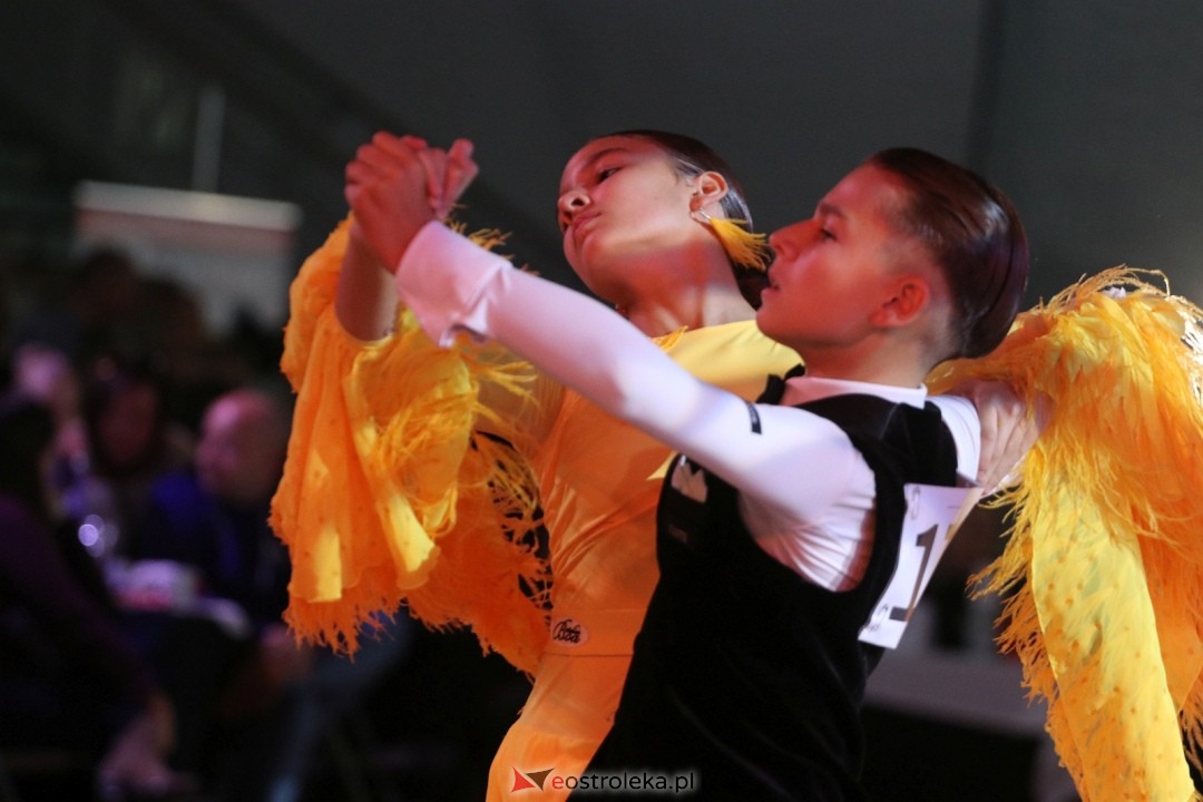 Turniej Tańca Towarzyskiego O Złotą Podwiązkę [4.10.2025] - zdjęcie #7 - eOstroleka.pl