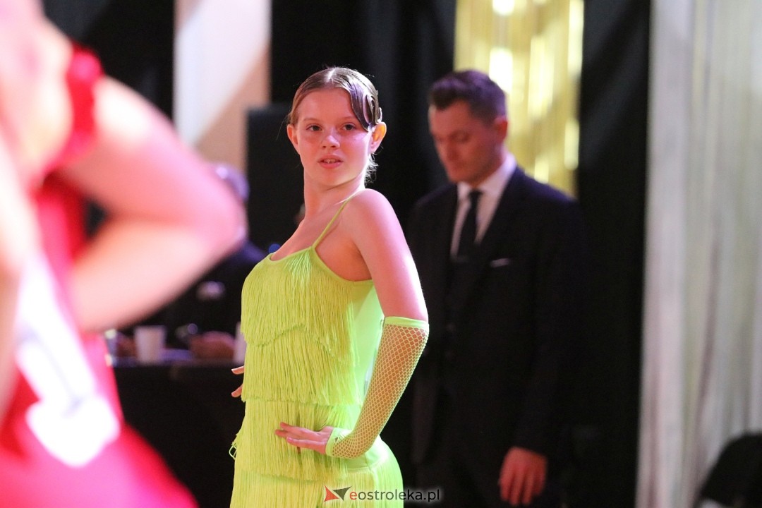 Turniej Tańca Towarzyskiego O Złotą Podwiązkę [4.10.2025] - zdjęcie #110 - eOstroleka.pl