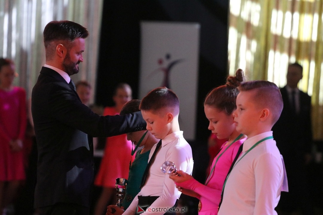 Turniej Tańca Towarzyskiego O Złotą Podwiązkę [4.10.2025] - zdjęcie #139 - eOstroleka.pl