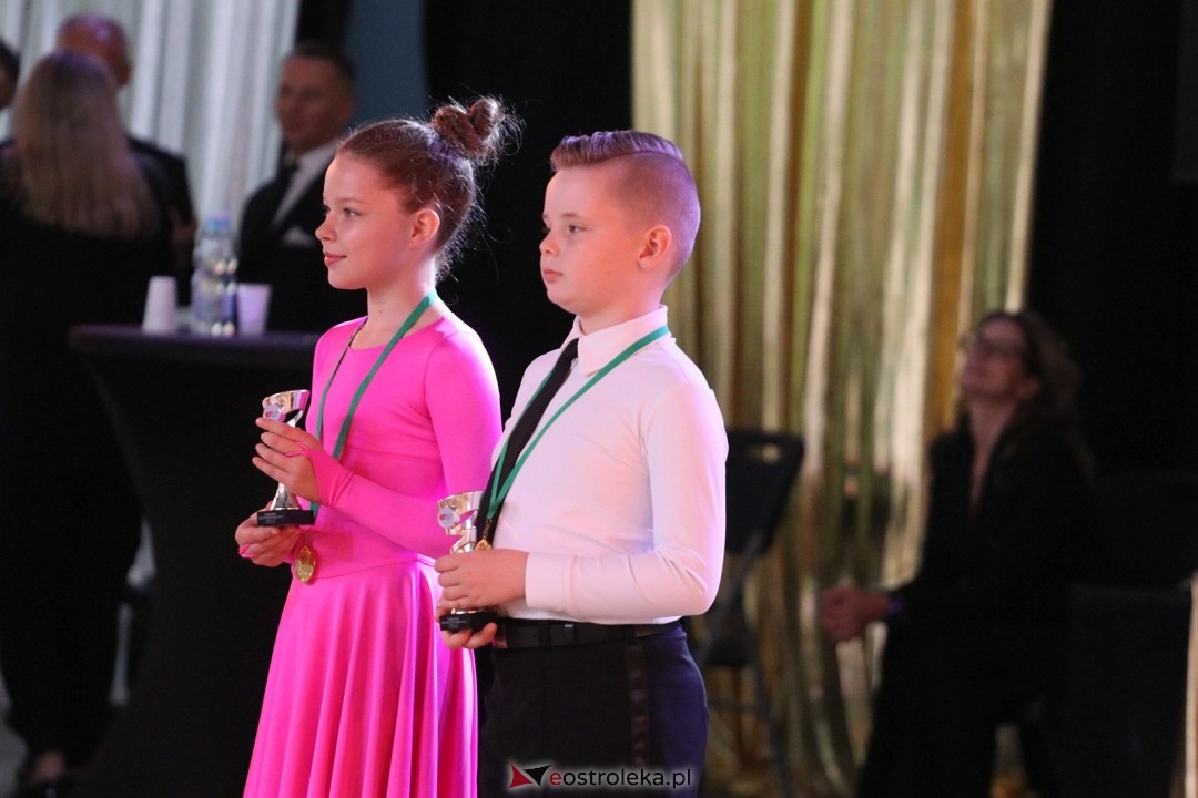 Turniej Tańca Towarzyskiego O Złotą Podwiązkę [4.10.2025] - zdjęcie #138 - eOstroleka.pl