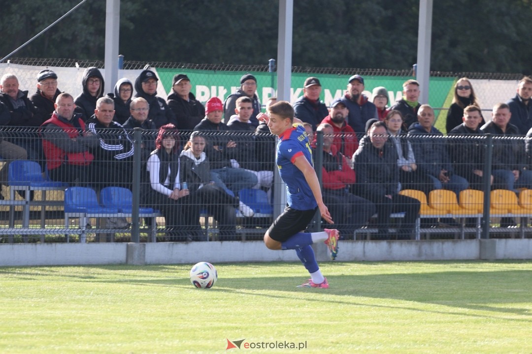 KS CK Troszyn - Legia II Warszawa [4.10.2025] - zdjęcie #16 - eOstroleka.pl