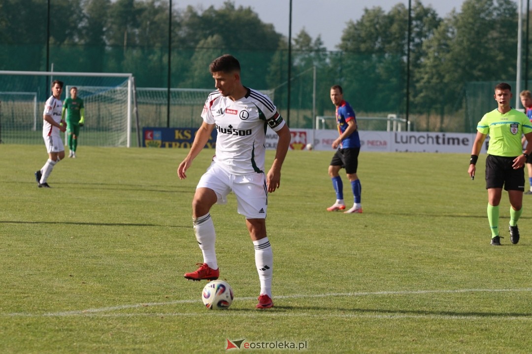 KS CK Troszyn - Legia II Warszawa [4.10.2025] - zdjęcie #12 - eOstroleka.pl