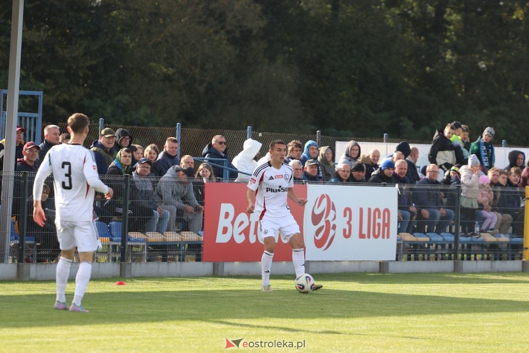 KS CK Troszyn - Legia II Warszawa [4.10.2025] - zdjęcie #11 - eOstroleka.pl