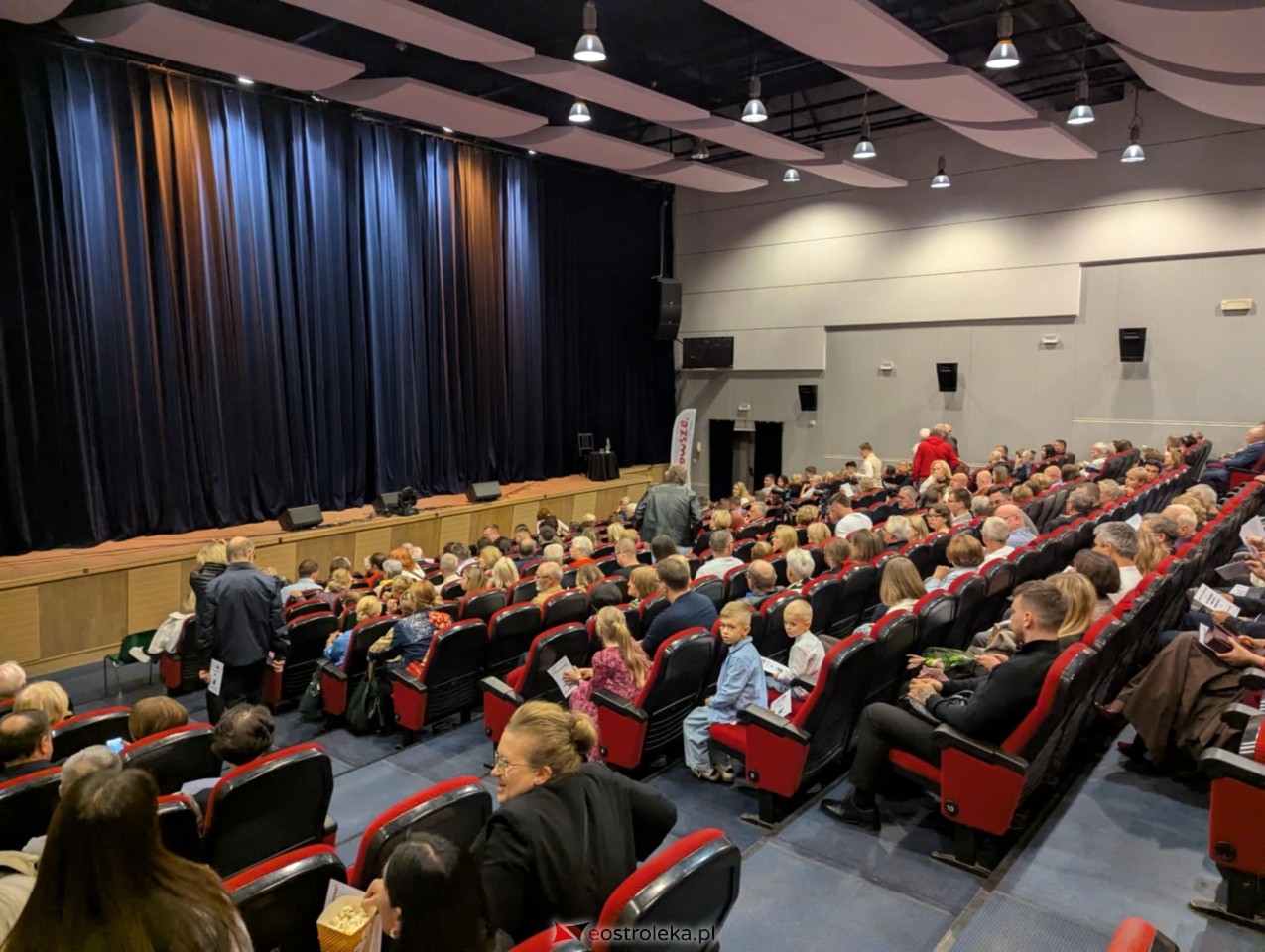 Koncert Ostrołęckiej Orkiestry Kameralnej [4.10.2025] - zdjęcie #26 - eOstroleka.pl