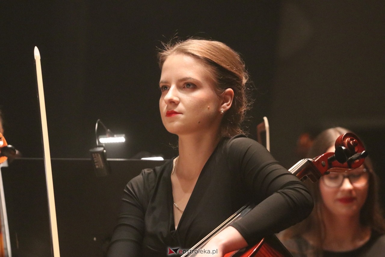 Koncert Ostrołęckiej Orkiestry Kameralnej [4.10.2025] - zdjęcie #19 - eOstroleka.pl