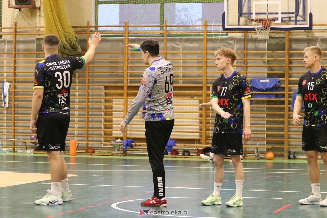 Trójka Ostrołęka - KS Warszawianka [4.10.2025] - zdjęcie #45 - eOstroleka.pl