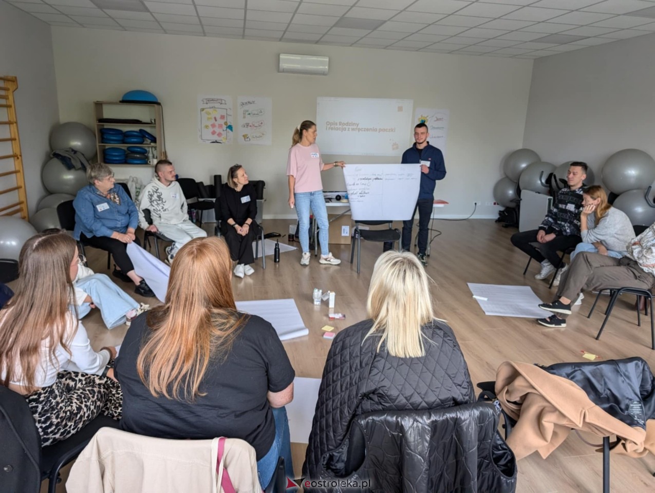 Szlachetna Paczka Ostrołęka. Szkolenie wolontariuszy [04.10.2025] - zdjęcie #12 - eOstroleka.pl
