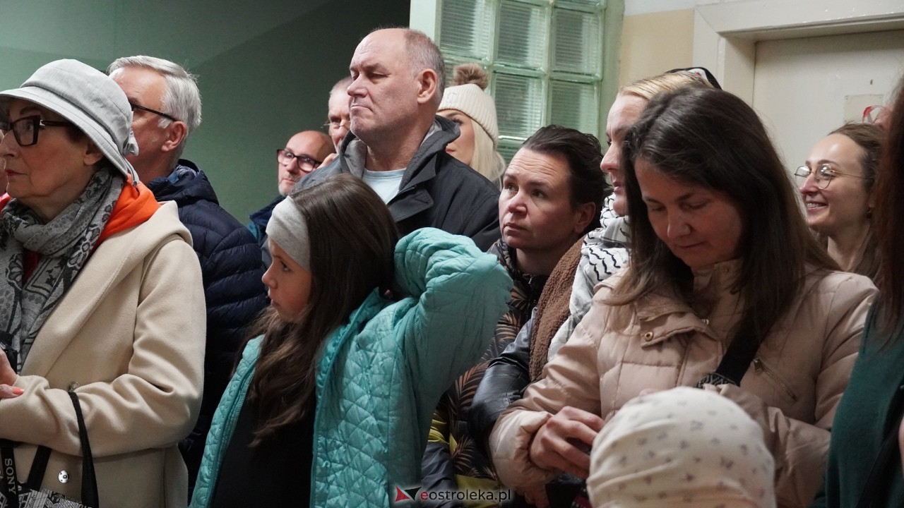 XVII edycja Festiwalu OFF. Galeria Bezdomna [05.10.2025] - zdjęcie #16 - eOstroleka.pl