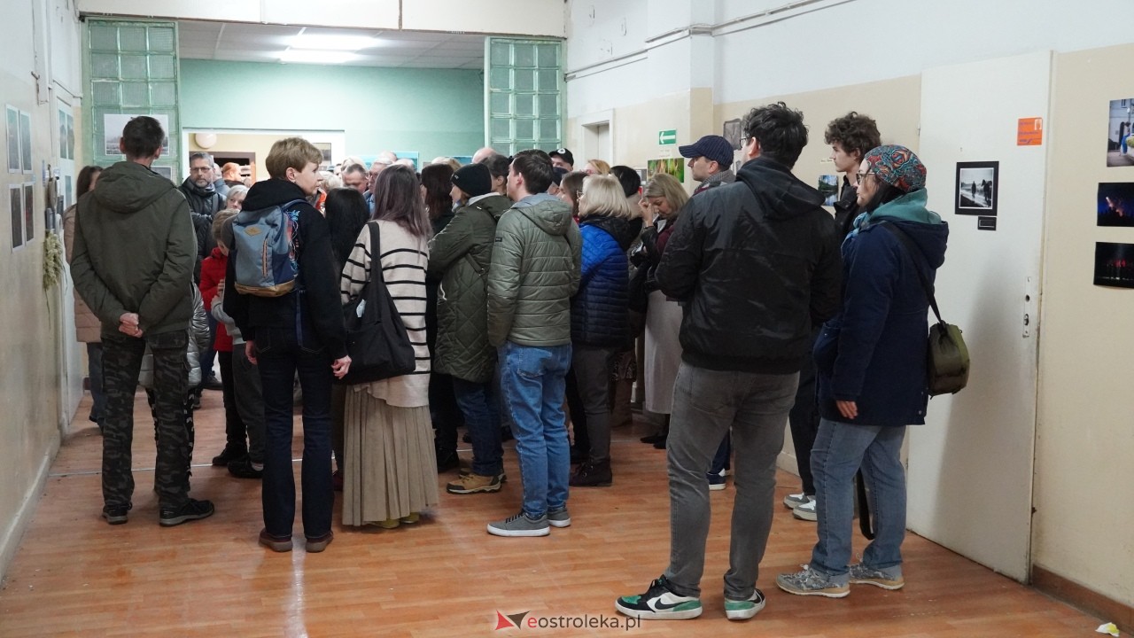 XVII edycja Festiwalu OFF. Galeria Bezdomna [05.10.2025] - zdjęcie #8 - eOstroleka.pl