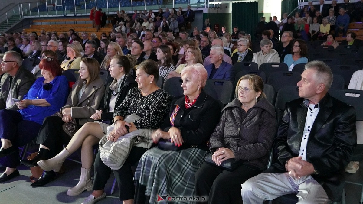 Koncert Pod Dachami Paryża [5.10.2025] - zdjęcie #113 - eOstroleka.pl