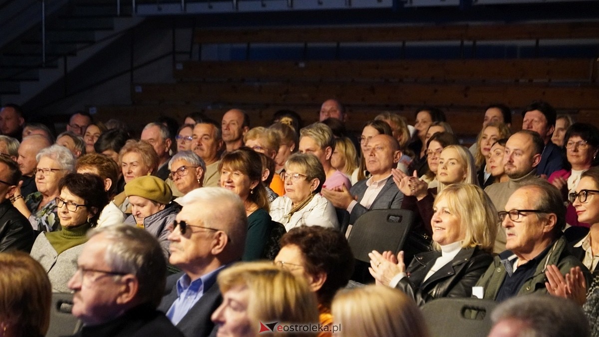 Koncert Pod Dachami Paryża [5.10.2025] - zdjęcie #109 - eOstroleka.pl