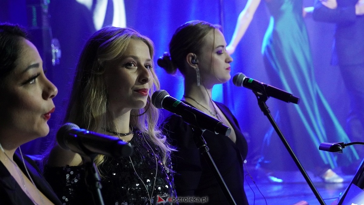 Koncert Pod Dachami Paryża [5.10.2025] - zdjęcie #87 - eOstroleka.pl