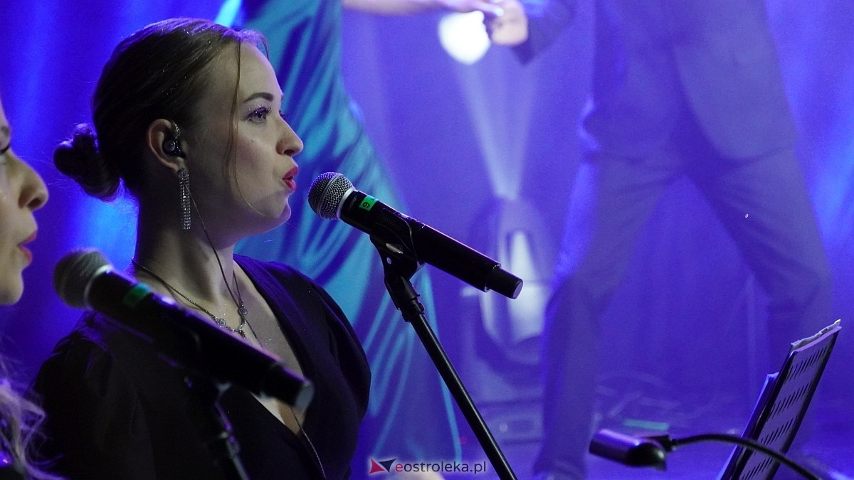 Koncert Pod Dachami Paryża [5.10.2025] - zdjęcie #86 - eOstroleka.pl