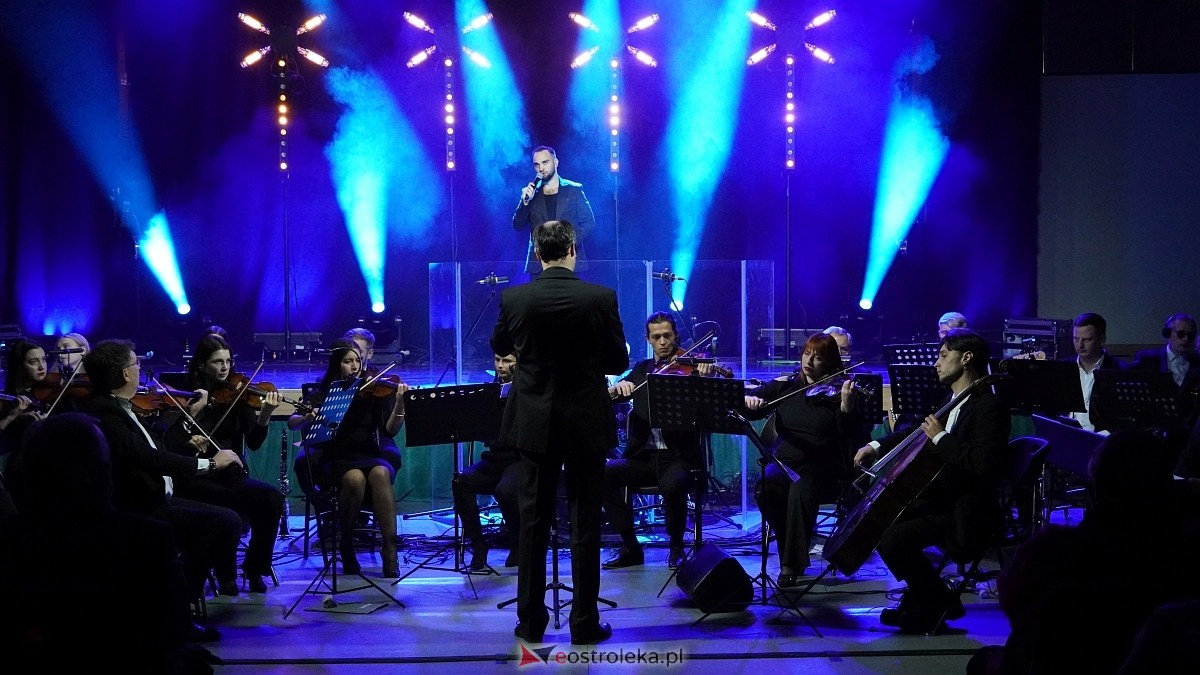 Koncert Pod Dachami Paryża [5.10.2025] - zdjęcie #65 - eOstroleka.pl