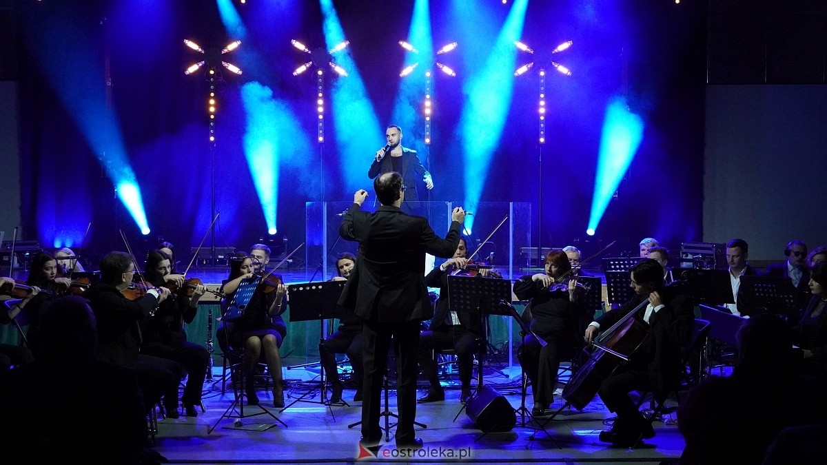 Koncert Pod Dachami Paryża [5.10.2025] - zdjęcie #64 - eOstroleka.pl