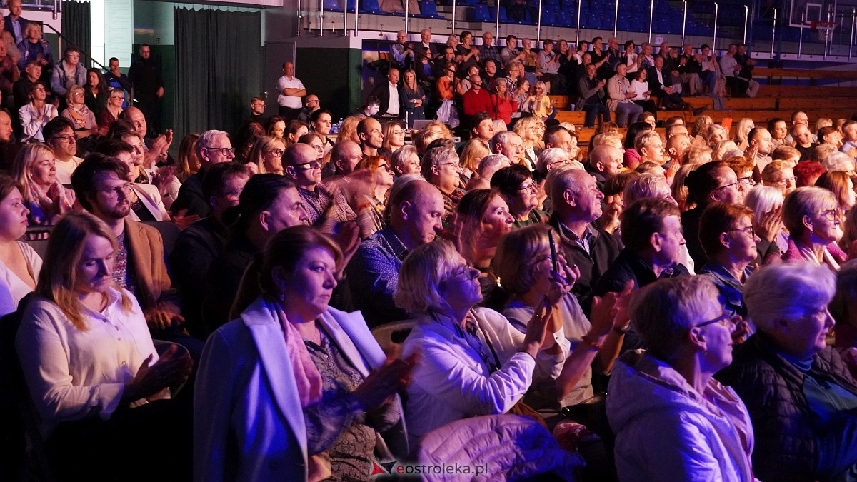 Koncert Pod Dachami Paryża [5.10.2025] - zdjęcie #4 - eOstroleka.pl