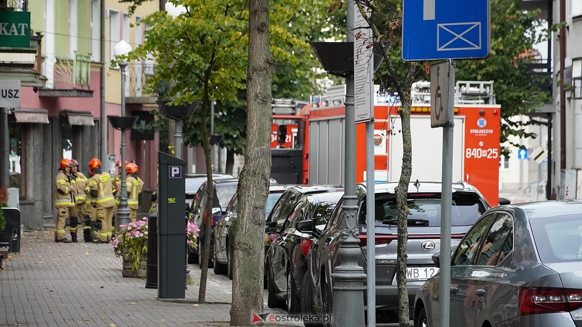 Akcja strażacka na deptaku w Ostrołęce [06.10.2025] - zdjęcie #13 - eOstroleka.pl