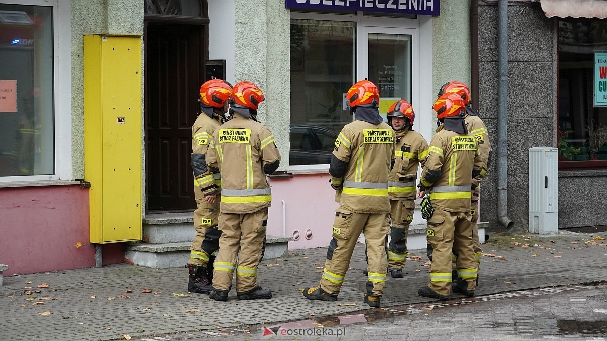 Akcja strażacka na deptaku w Ostrołęce [06.10.2025] - zdjęcie #7 - eOstroleka.pl