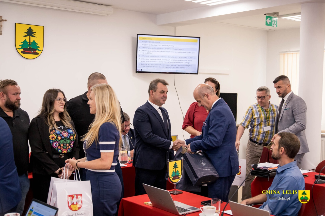Nowoczesny sprzęt dla strażaków OSP w gminie Lelis [26.09.2025] - zdjęcie #14 - eOstroleka.pl