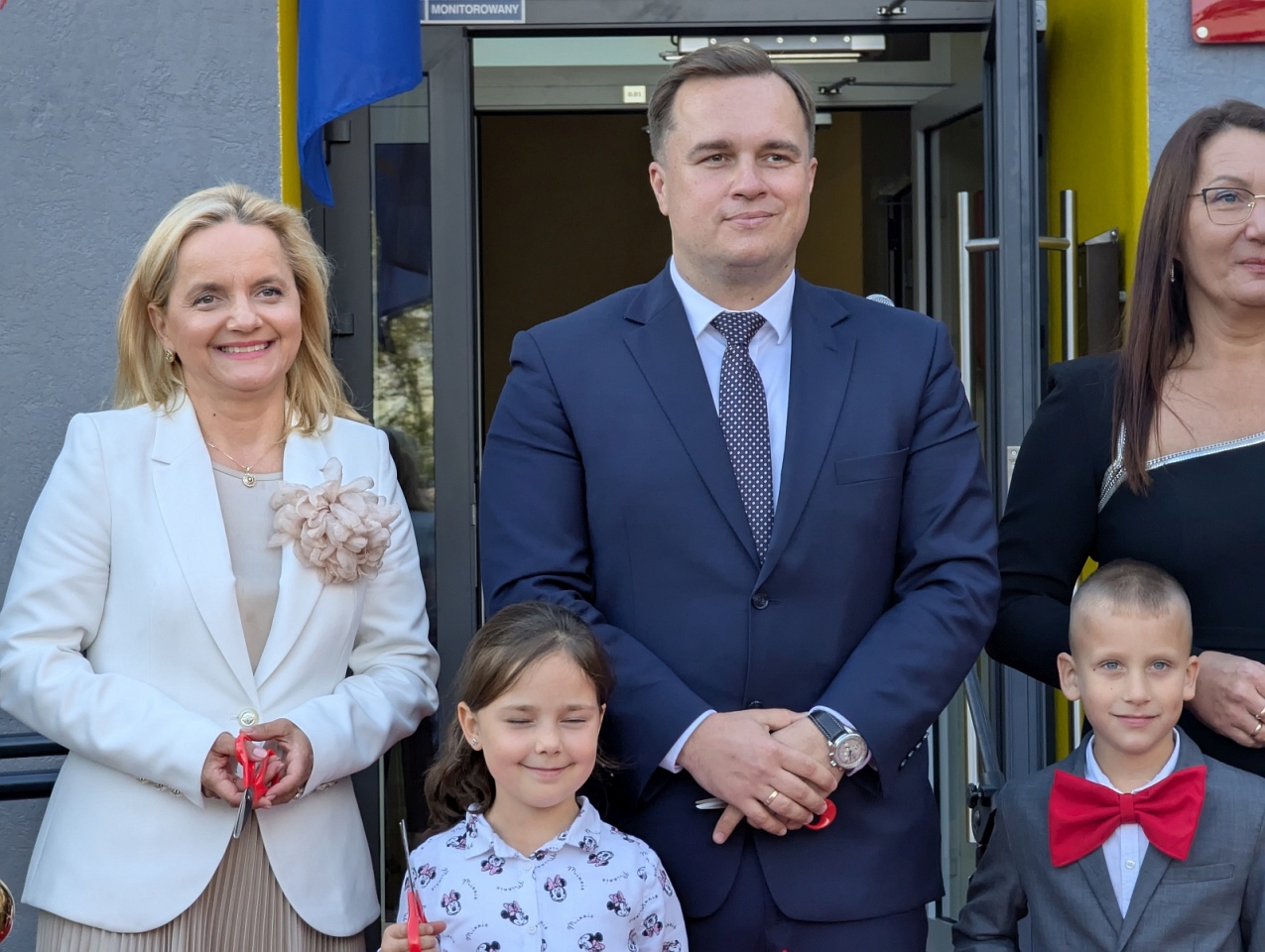 Uroczyste otwarcie przedszkola miejskiego nr 10 w Ostrołęce [7.10.2025] - zdjęcie #74 - eOstroleka.pl