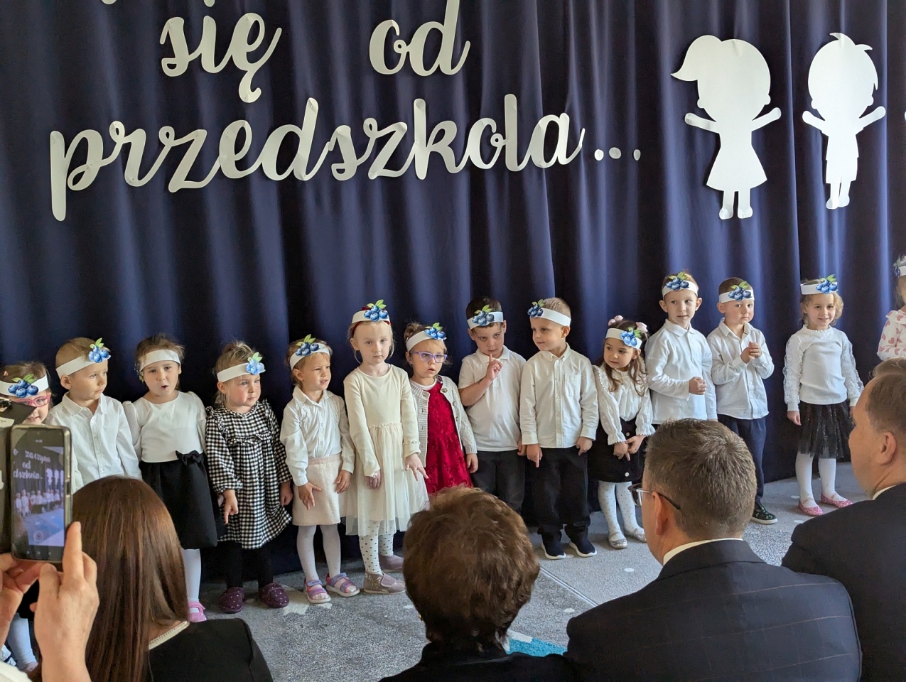 Uroczyste otwarcie przedszkola miejskiego nr 10 w Ostrołęce [7.10.2025] - zdjęcie #45 - eOstroleka.pl