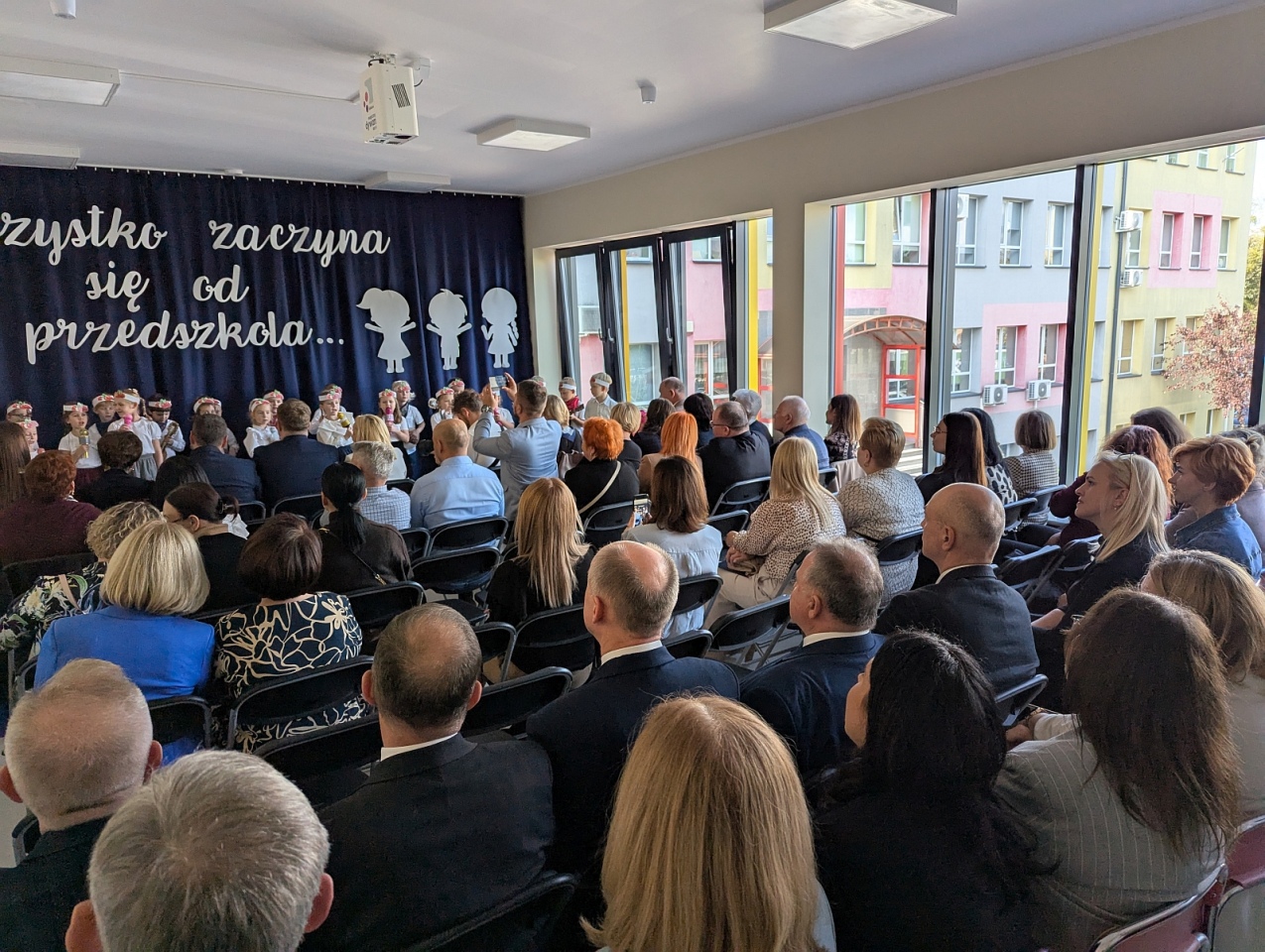 Uroczyste otwarcie przedszkola miejskiego nr 10 w Ostrołęce [7.10.2025] - zdjęcie #1 - eOstroleka.pl