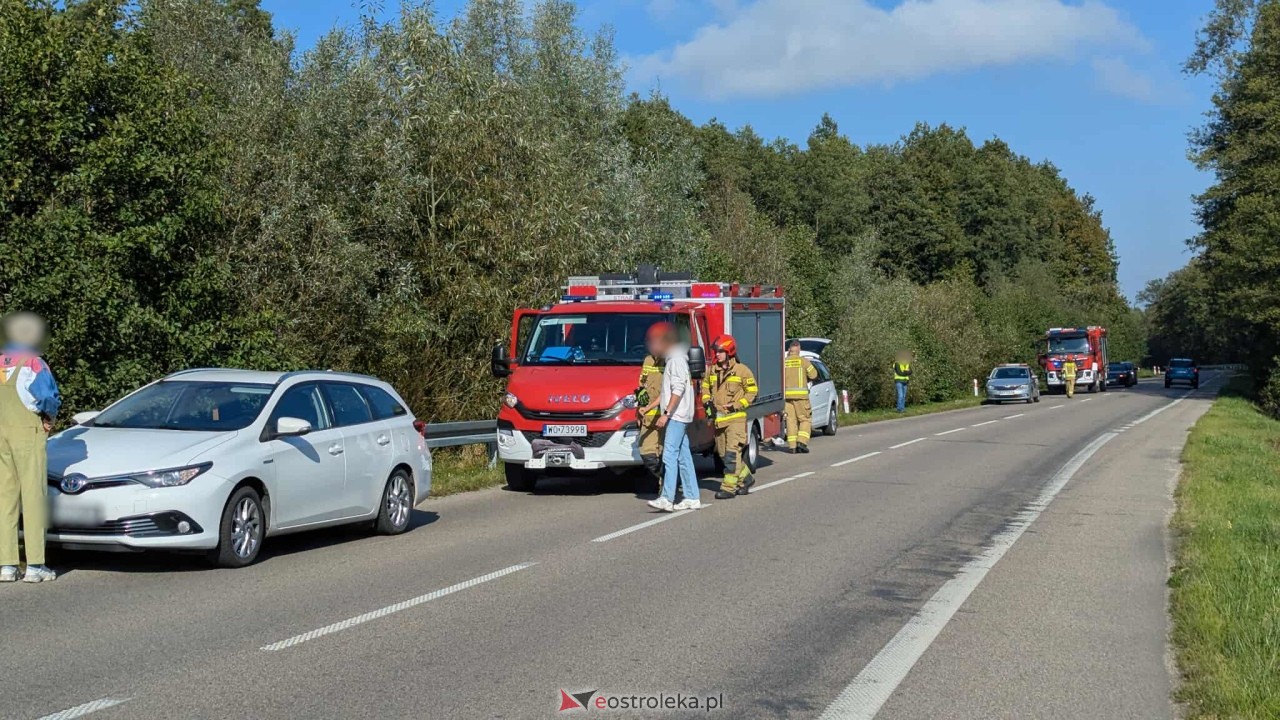 Kraksa na trasie Ostrołęka - Goworowo [08.10.2025] - zdjęcie #9 - eOstroleka.pl