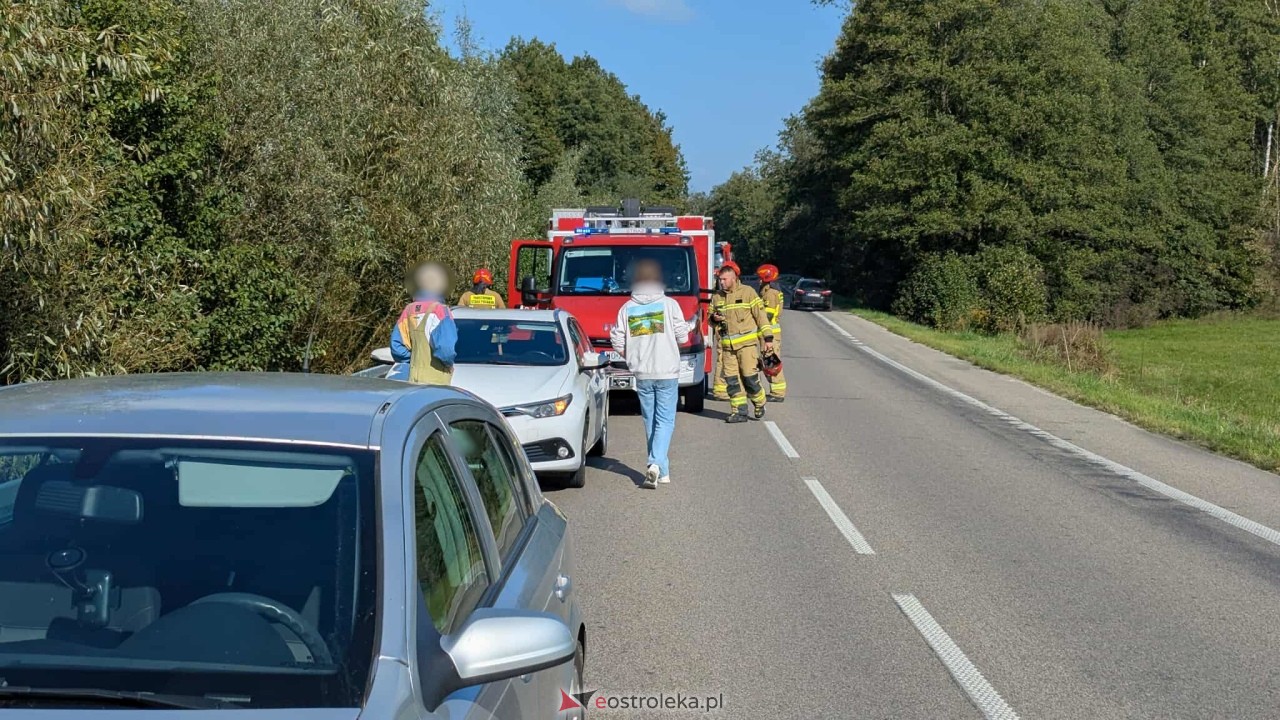 Kraksa na trasie Ostrołęka - Goworowo [08.10.2025] - zdjęcie #6 - eOstroleka.pl