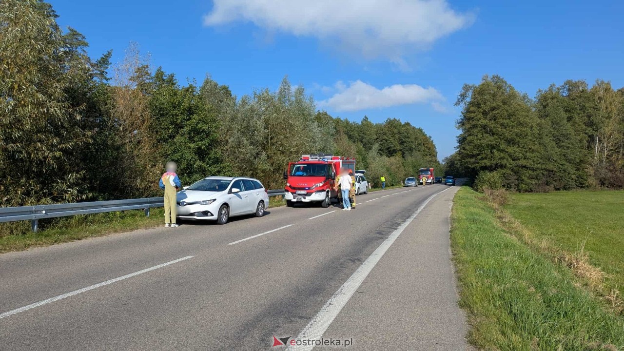 Kraksa na trasie Ostrołęka - Goworowo [08.10.2025] - zdjęcie #5 - eOstroleka.pl