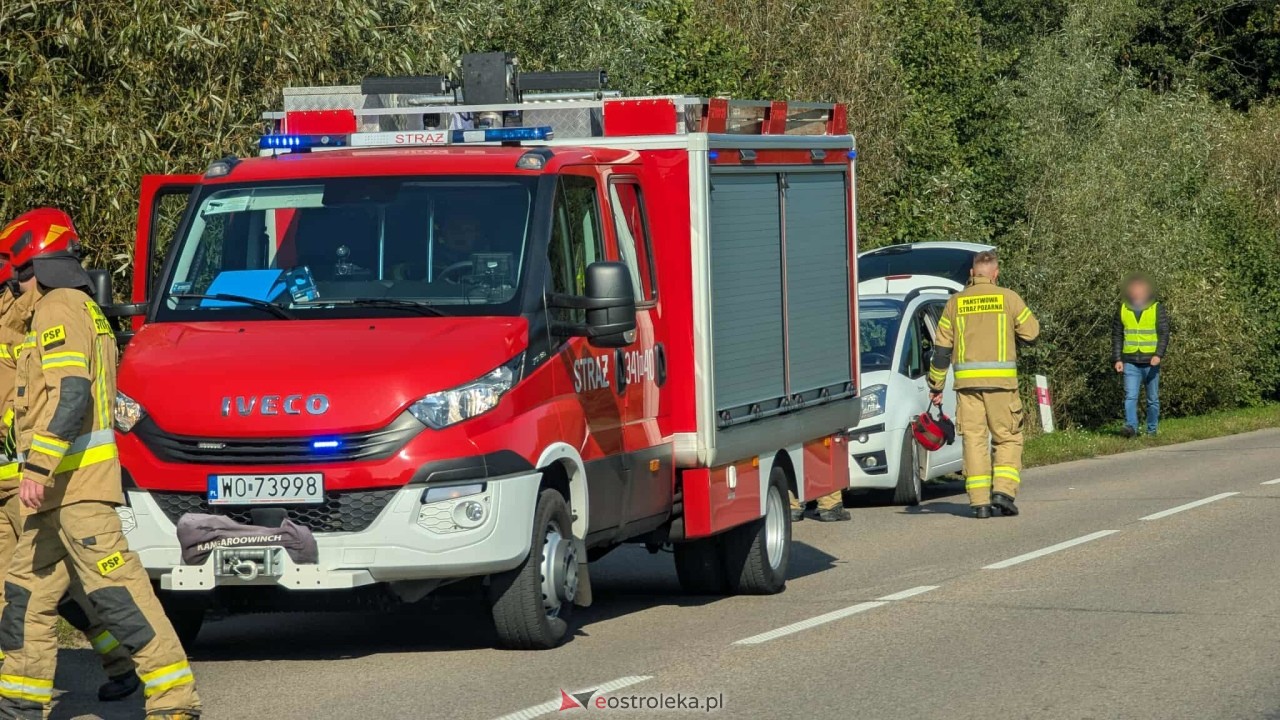 Kraksa na trasie Ostrołęka - Goworowo [08.10.2025] - zdjęcie #3 - eOstroleka.pl