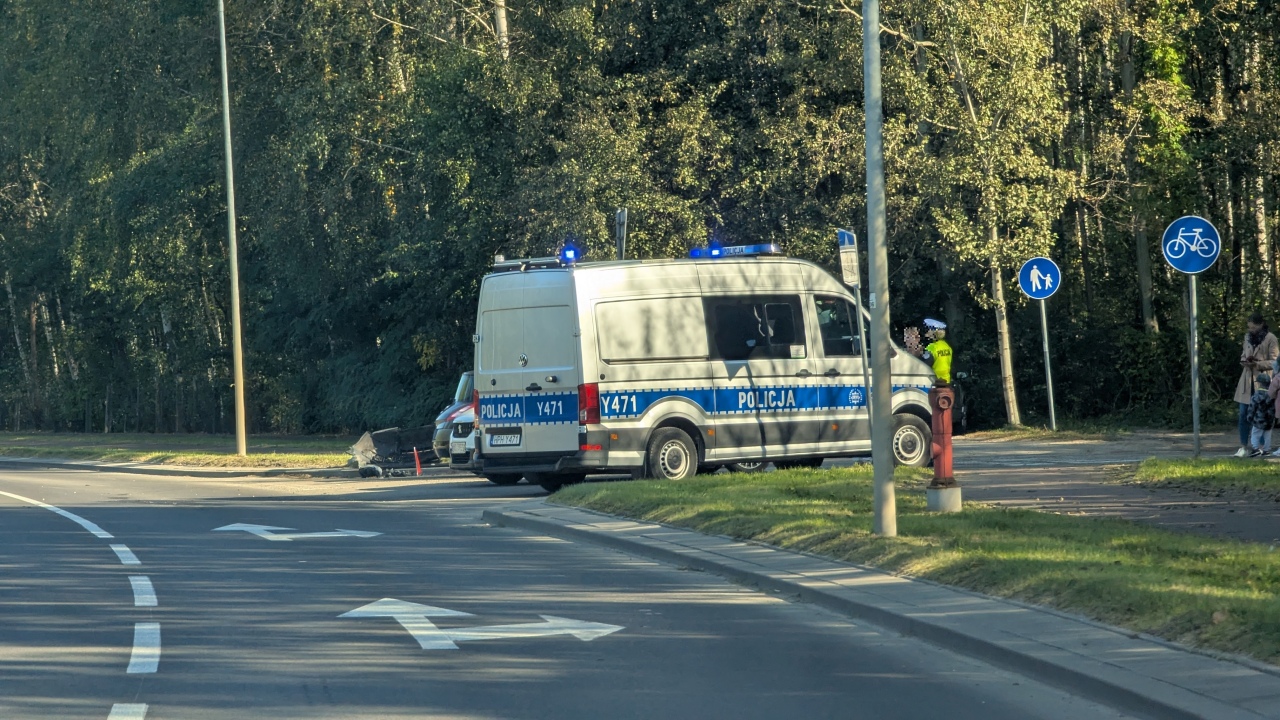 Kolizja na obwodnicy [08.10.2025] - zdjęcie #1 - eOstroleka.pl