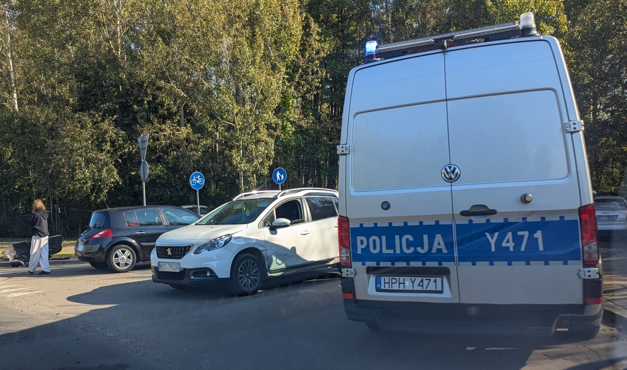 Kolizja na obwodnicy [08.10.2025] - zdjęcie #4 - eOstroleka.pl
