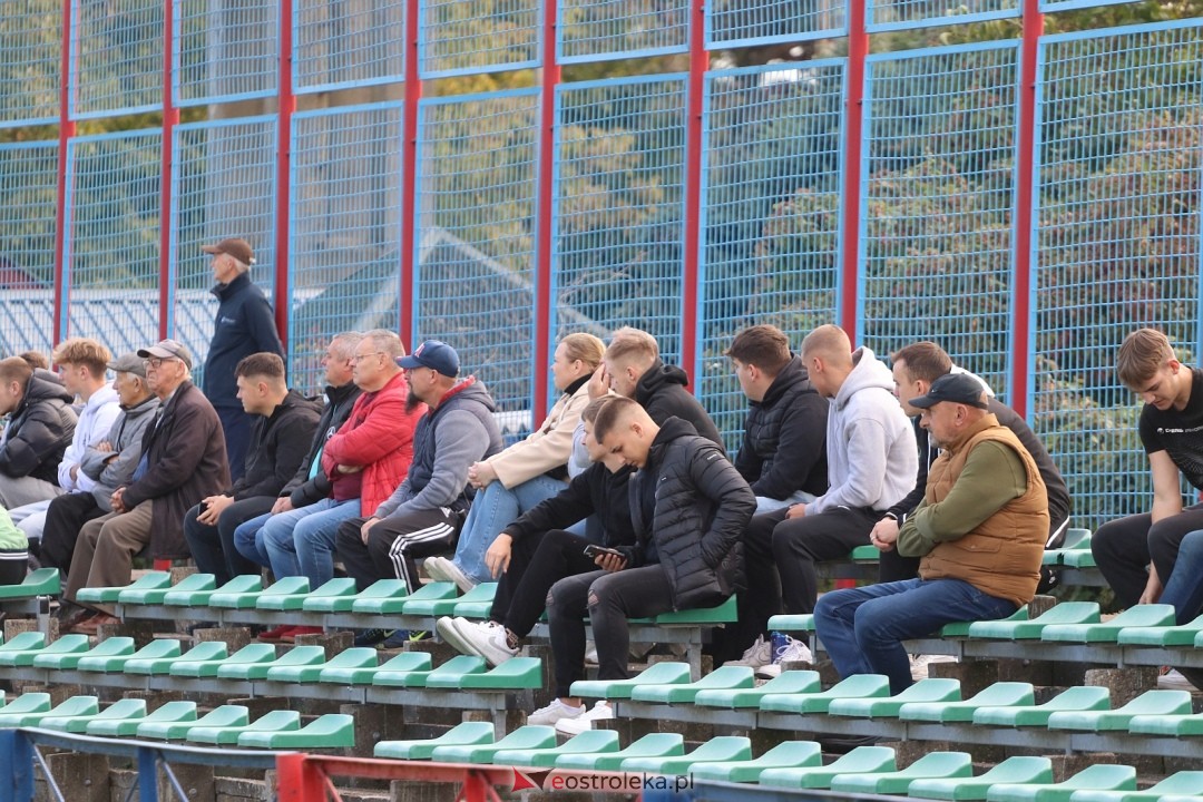 Narew II Ostrołęka - MKS Przasnysz [8.10.2025] - zdjęcie #23 - eOstroleka.pl