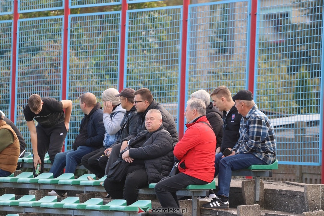 Narew II Ostrołęka - MKS Przasnysz [8.10.2025] - zdjęcie #22 - eOstroleka.pl