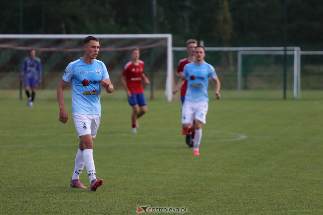 Narew II Ostrołęka - MKS Przasnysz [8.10.2025] - zdjęcie #11 - eOstroleka.pl
