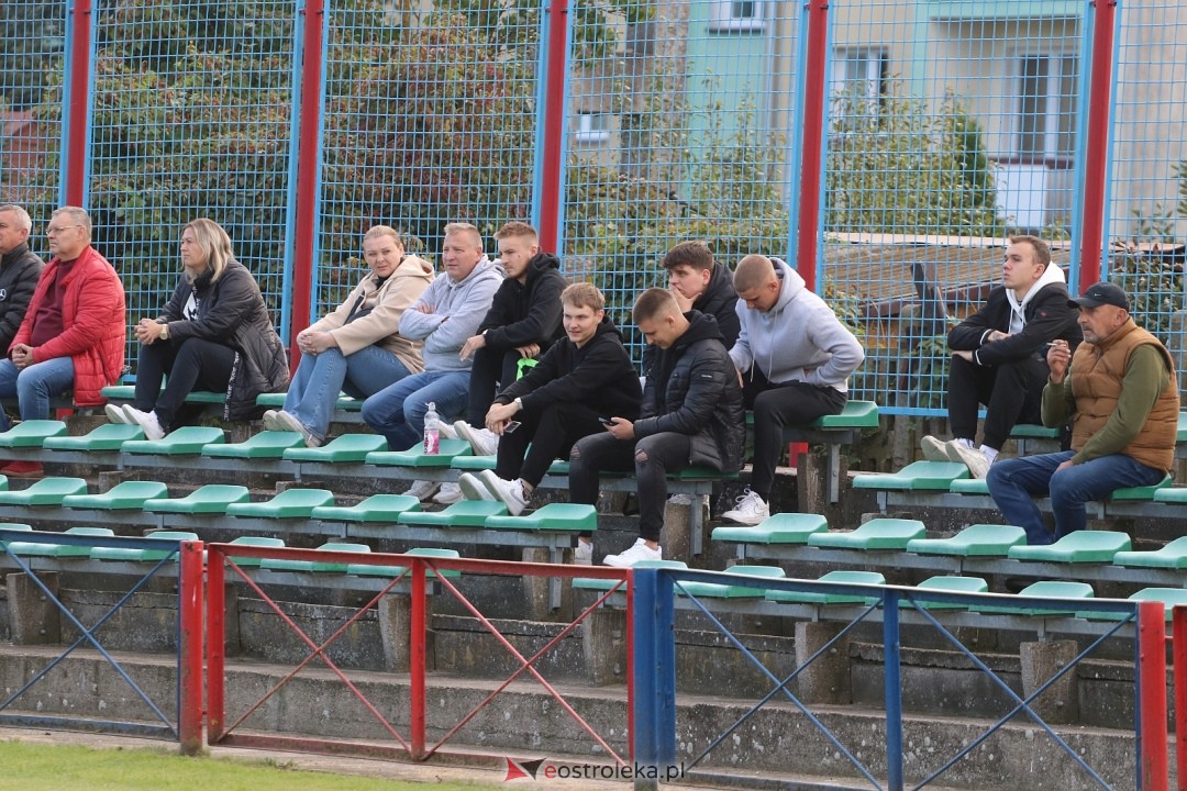 Narew II Ostrołęka - MKS Przasnysz [8.10.2025] - zdjęcie #5 - eOstroleka.pl
