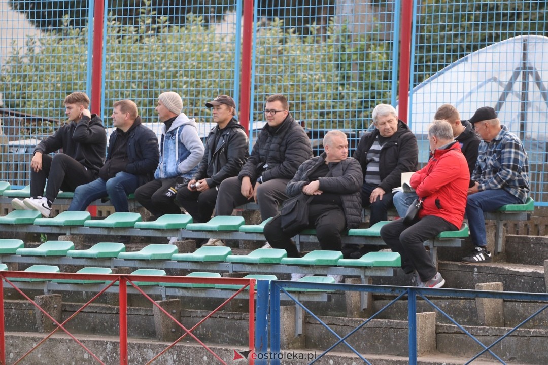 Narew II Ostrołęka - MKS Przasnysz [8.10.2025] - zdjęcie #4 - eOstroleka.pl