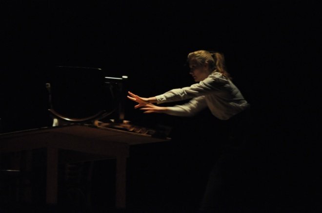 Premiera spektaklu Zygzaki w OCK (24.X.2011) - zdjęcie #9 - eOstroleka.pl