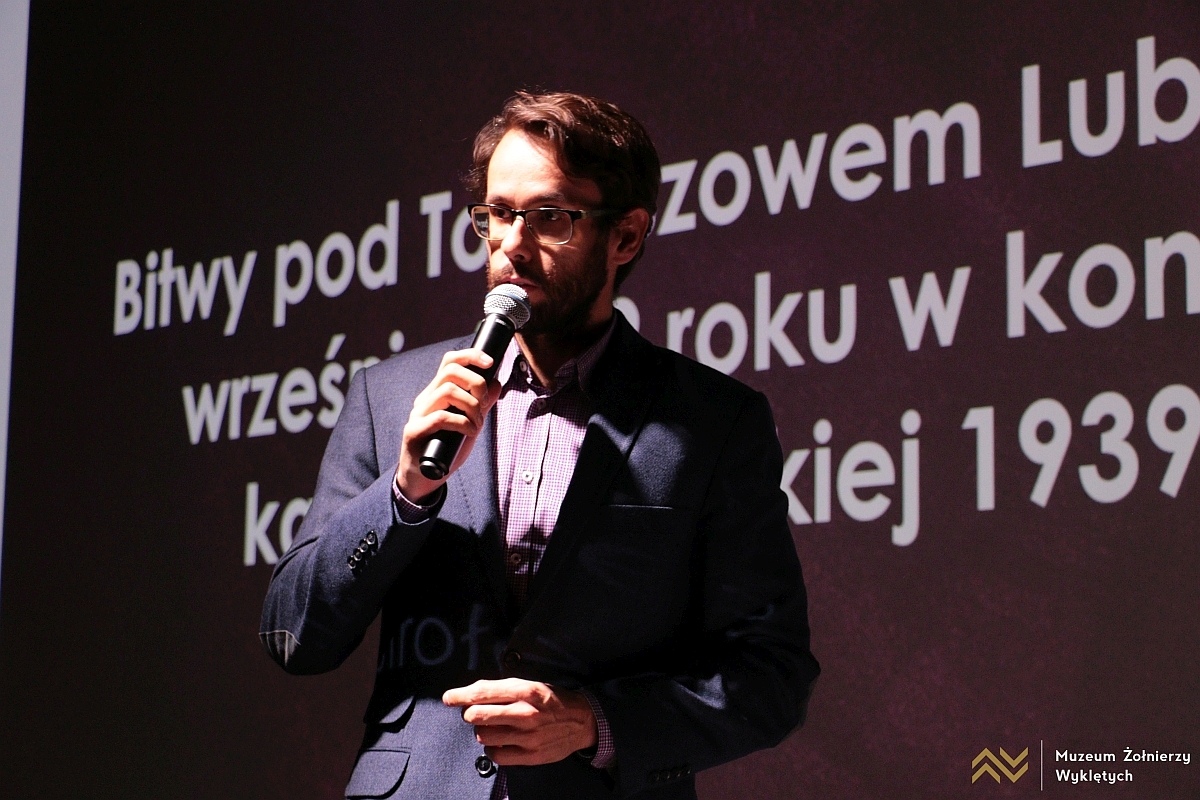 Kulisy wojny obronnej 1939. Wykład historyka w Muzeum Żołnierzy Wyklętych [09.10.2025] - zdjęcie #2 - eOstroleka.pl